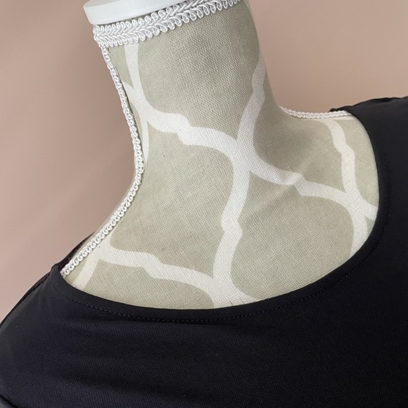 Brand new mesh overlay midi t shirt dress - Picture 4 of 4